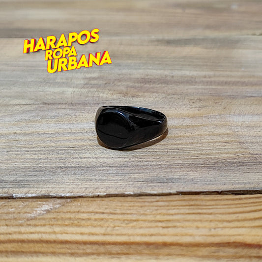 Anillo de acero negro redondo liso