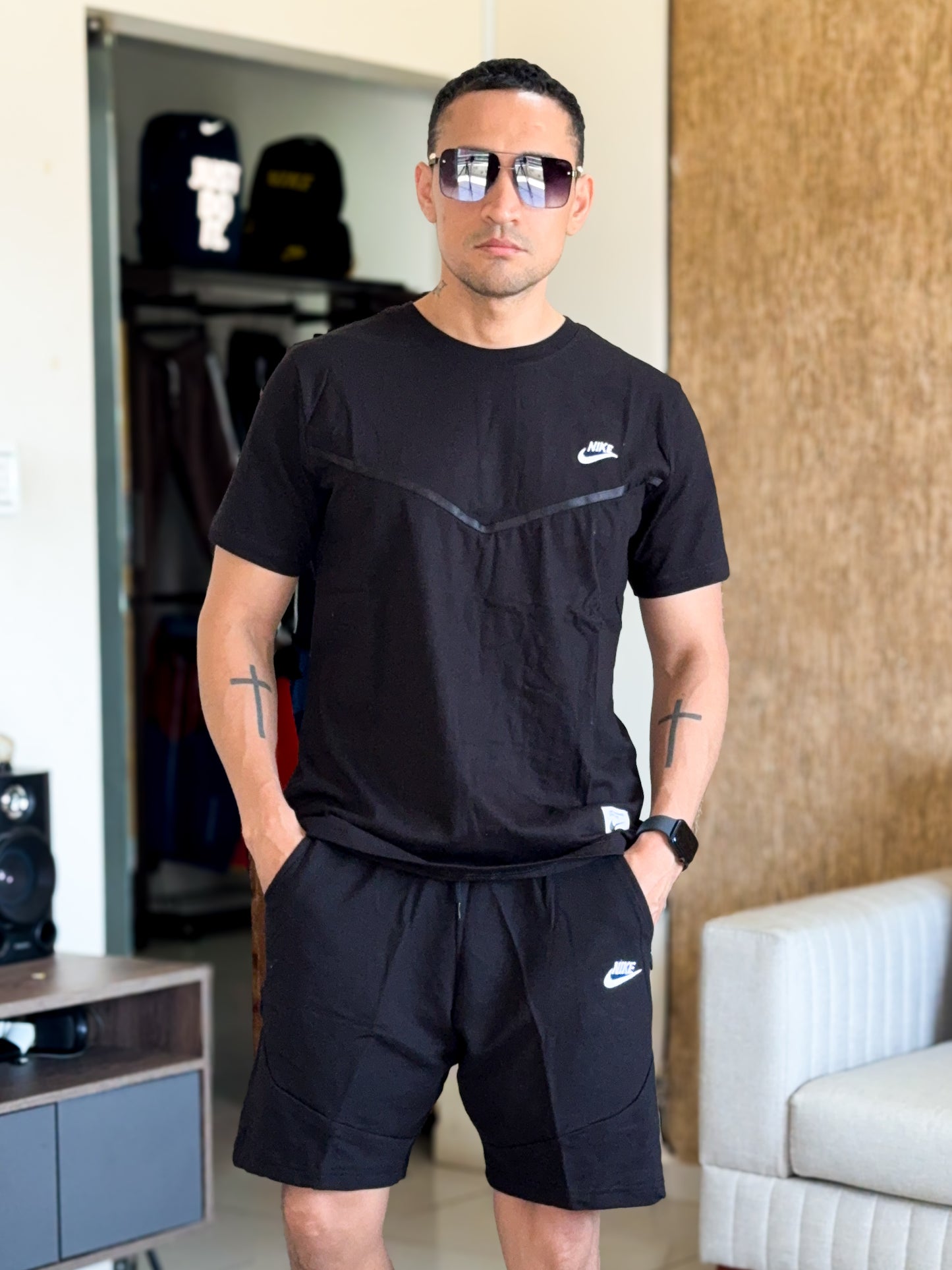 Conjunto de Verano NIKE TECH exclusivo negro