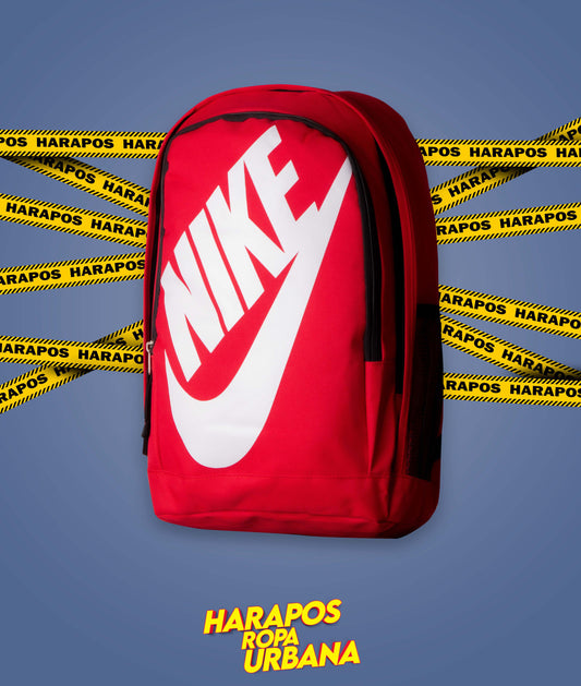 Mochila nike rojo con letras blancas
