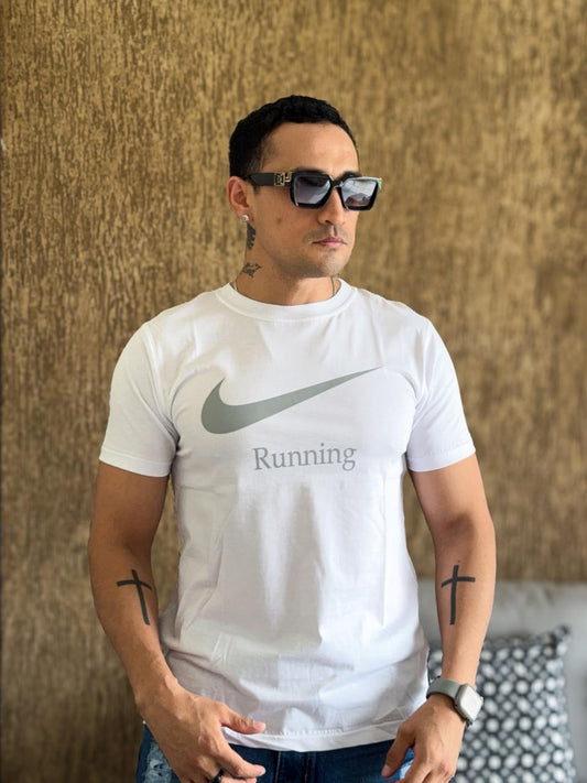 Polera nike blanca running