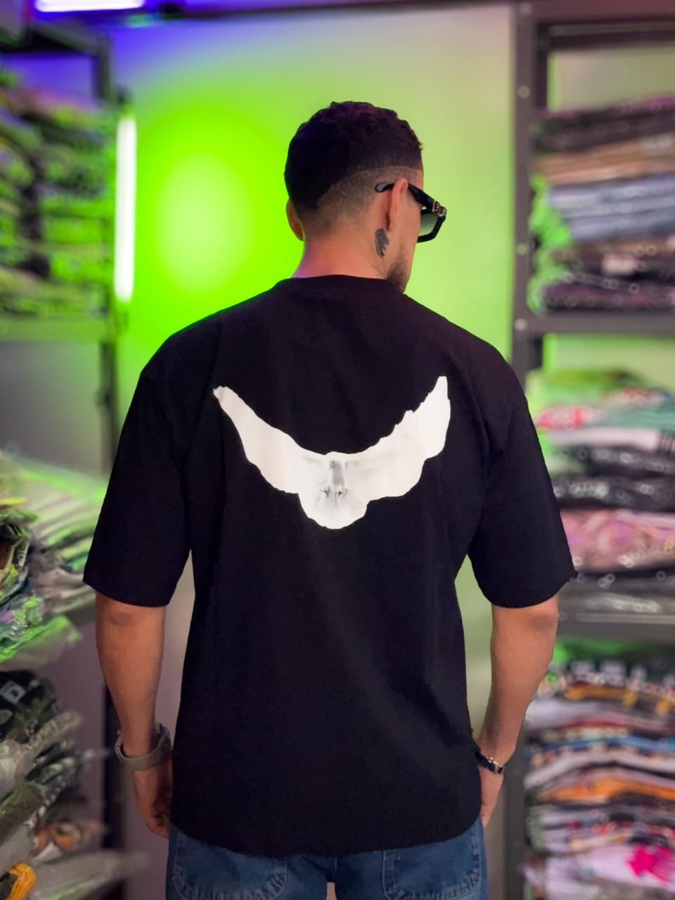 Polera Gap Negro alas