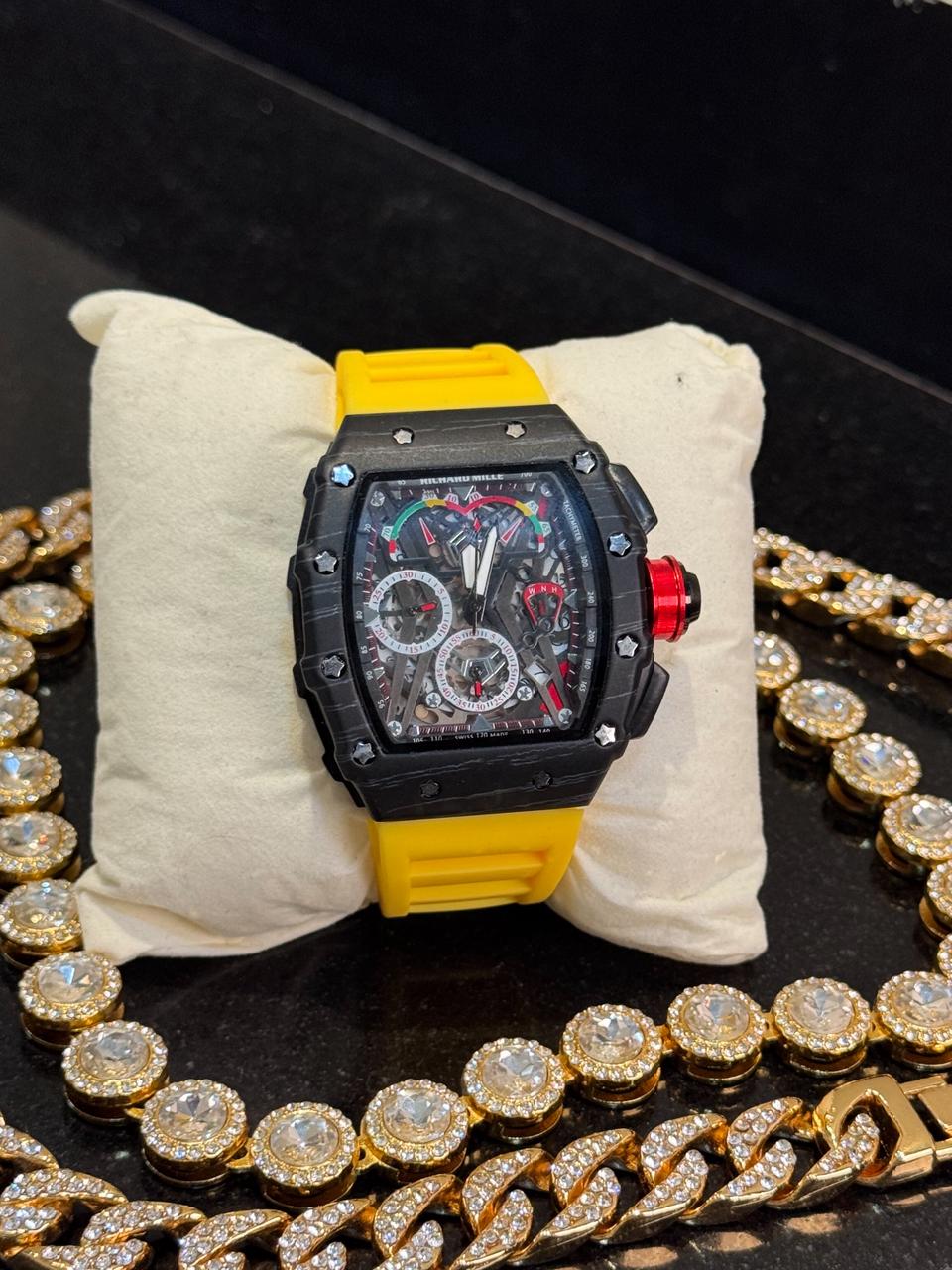Reloj Richard Mille manilla amarillo/negro