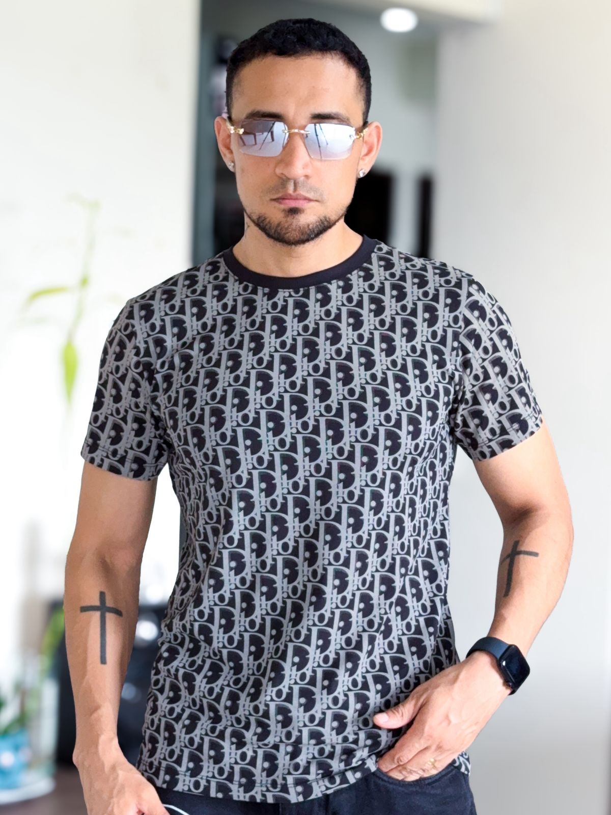 Polera Dior Cobertura completa color Negro