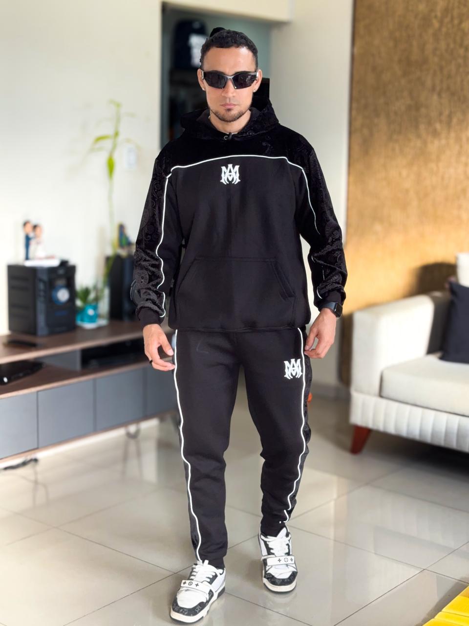 Deportivos de Invierno Amiri All Black con gamuza PREMIUM