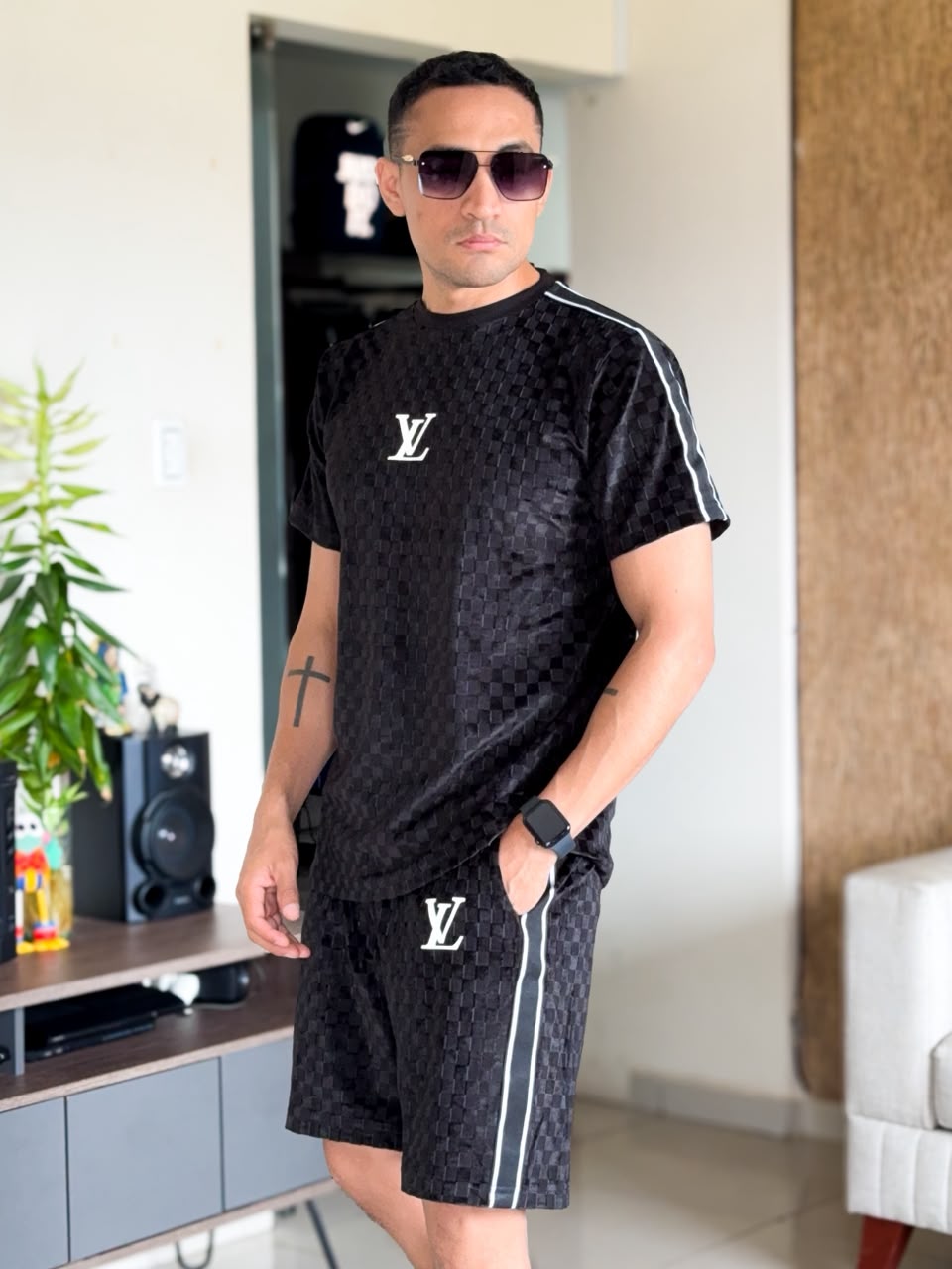 Conjunto de Verano Premium Louis Vuitton gamuzado cuadriculado LV negro