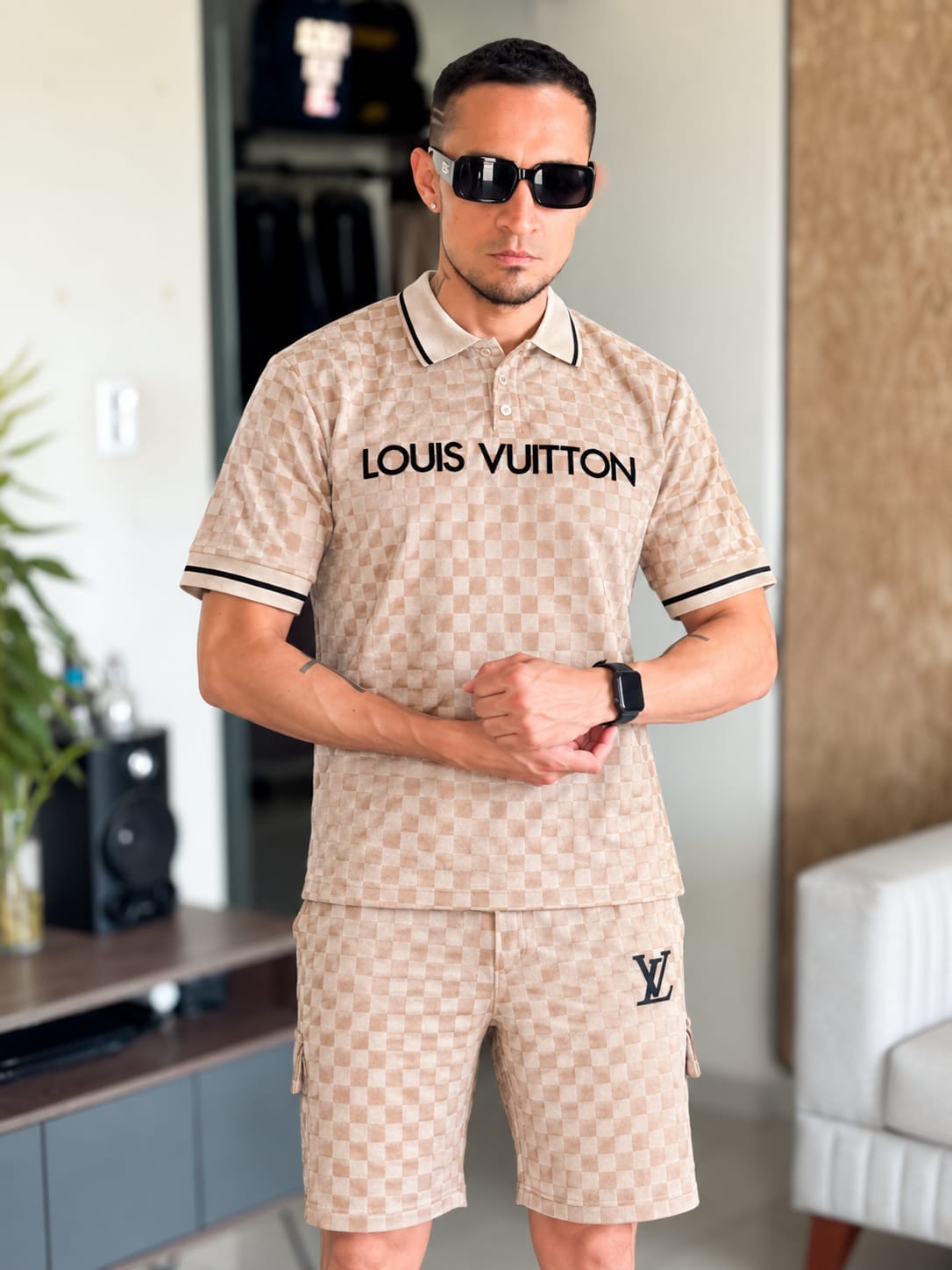 Conjunto de Verano Premium LOUIS VUITTON gamuzado cuadriculado cuello crema