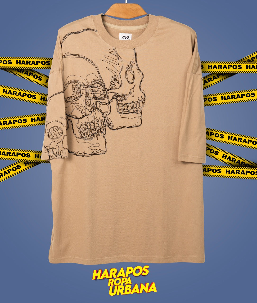 Polera Zara crema con calavera oversize