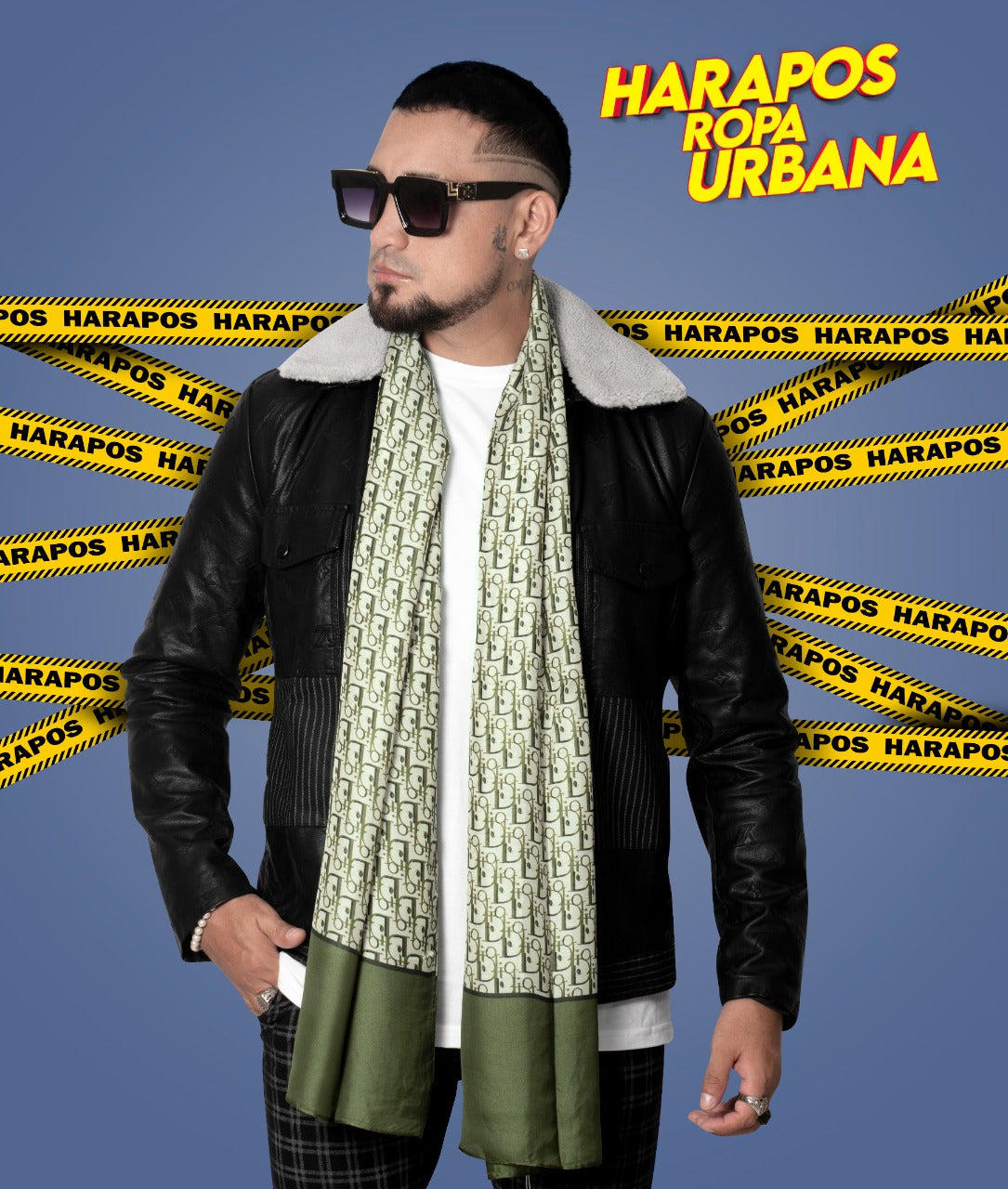 Bufanda dior verde letras