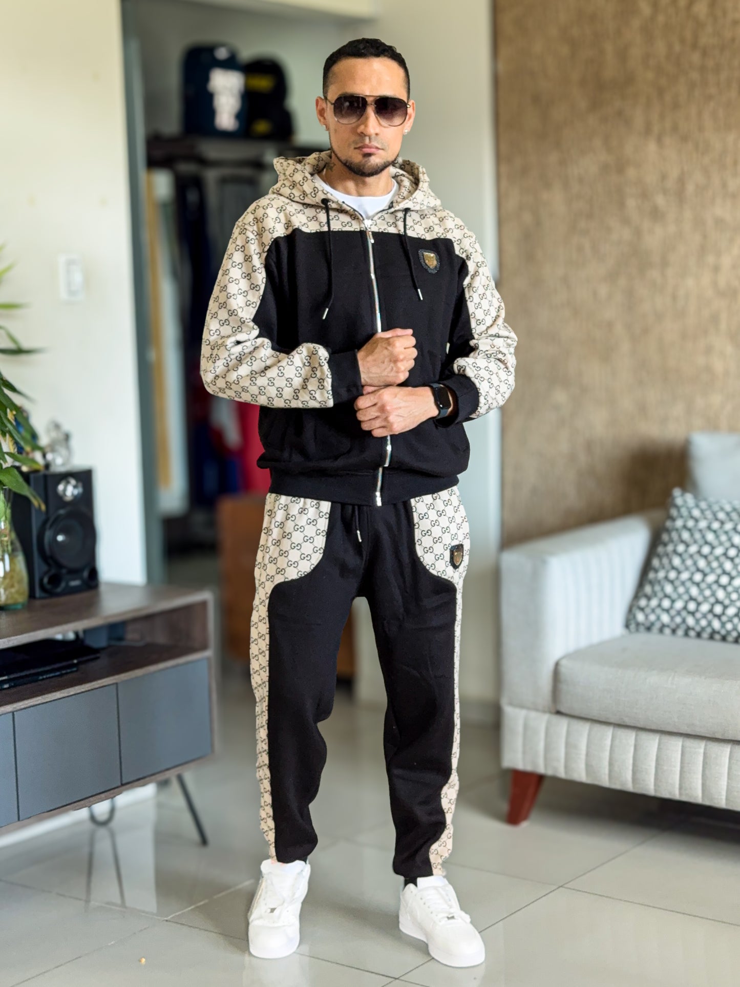 Conjunto deportivo GUCCI Chaqueta abierta combinada cafe y negra 5G