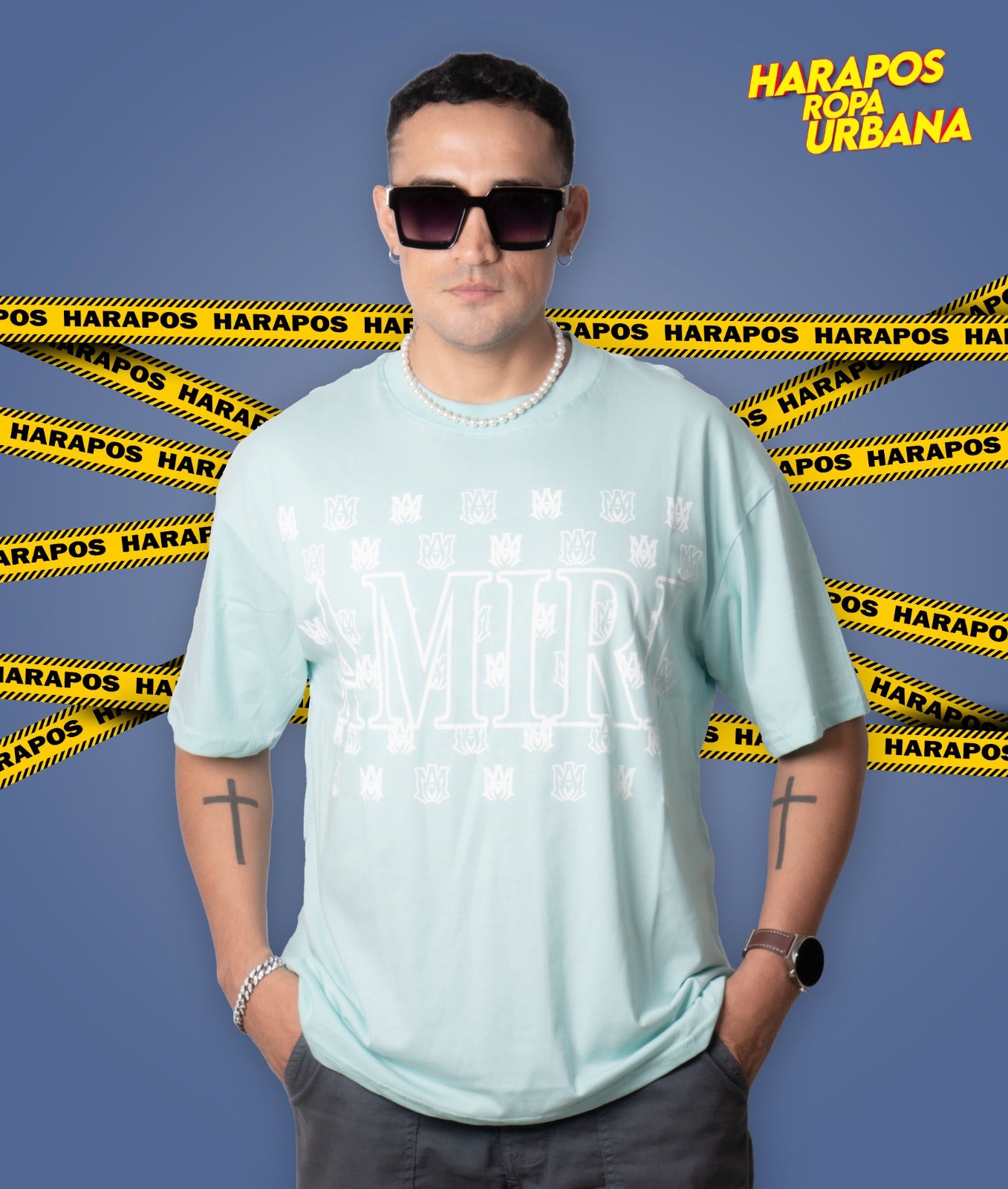 Polera amiri oversize verde agua detalles varios pequeños