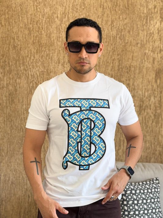 Polera burberry blanca detalle azul
