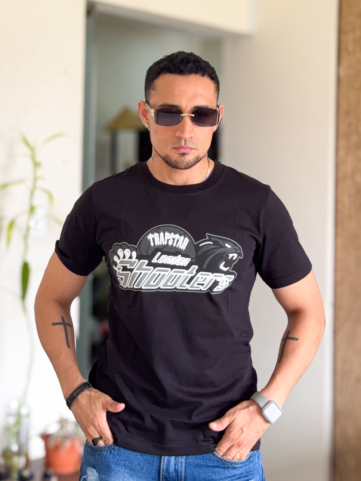 Polera trapstar oversize negro