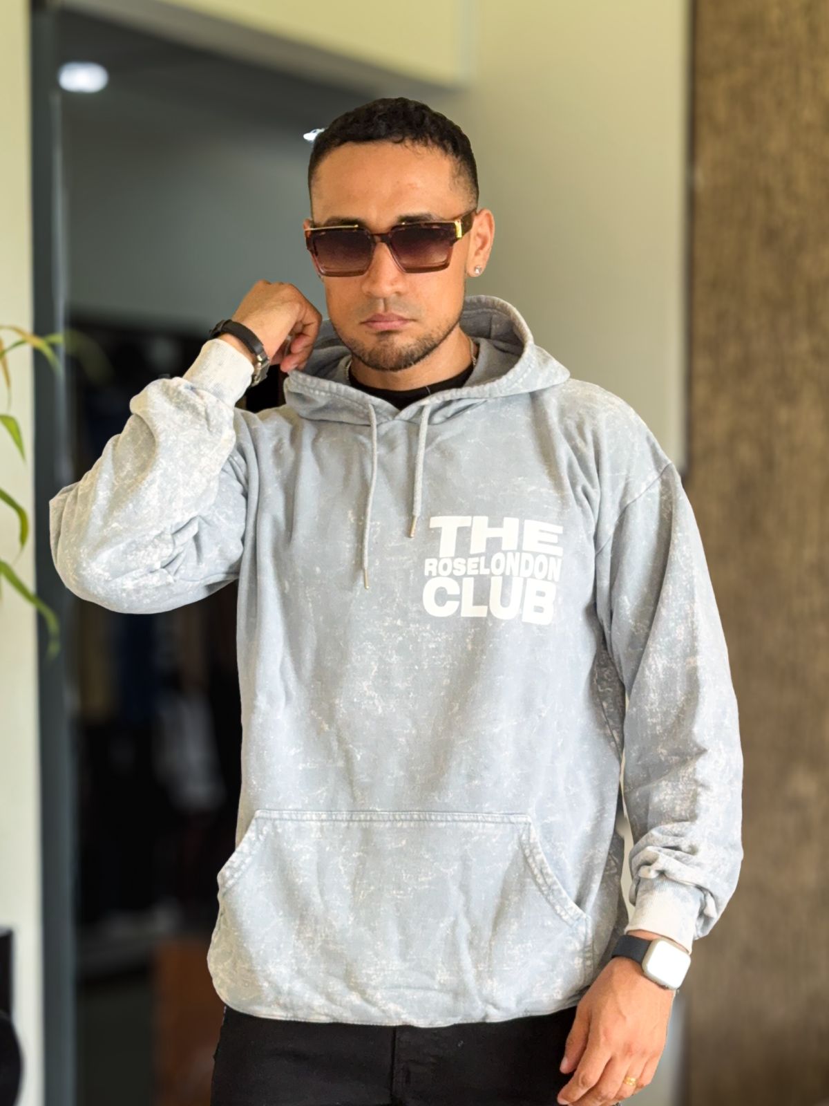 Canguro Rose London oversize the club plomo
