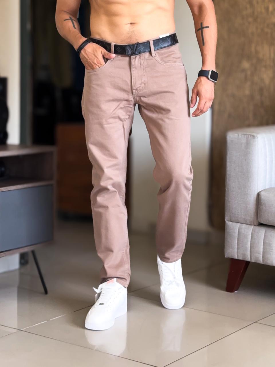 Pantalon jean essentials demin cafe claro clasico
