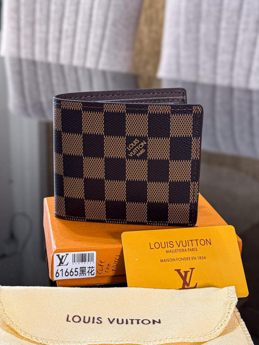 Billetera Premium Louis Vuitton cuadriculada cafe
