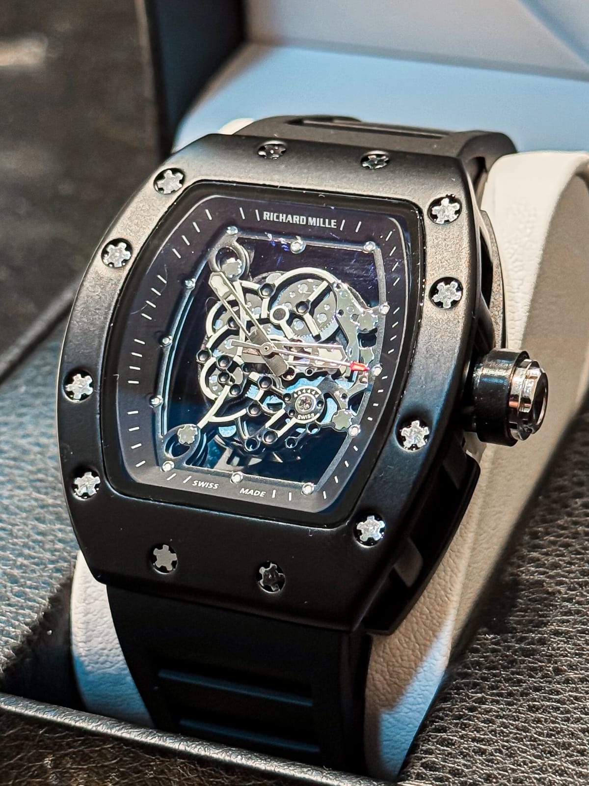 Reloj Richard Mille BLACK PANTER motor flotante de caja vacia