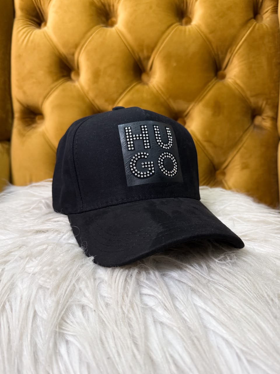 Gorra HUGO Premium Logo cuadrado con Pedrería plateada