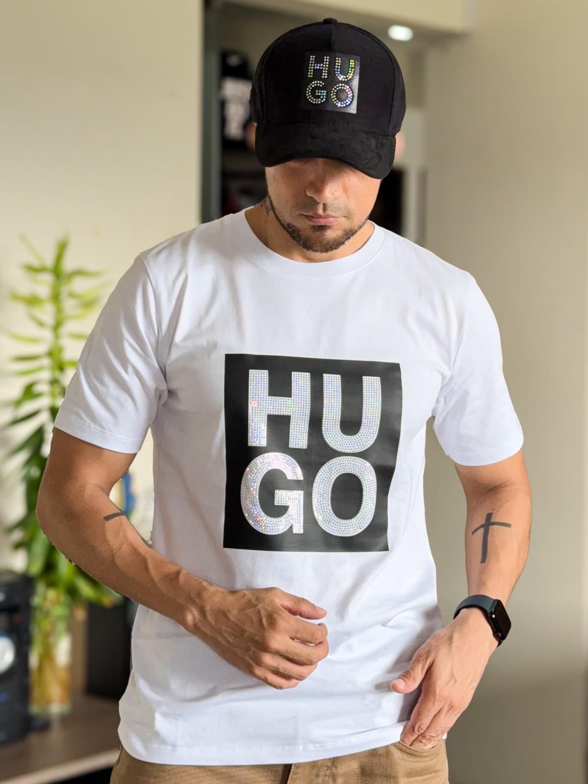 Polera HUGO BOSS con Pedrería Blanco