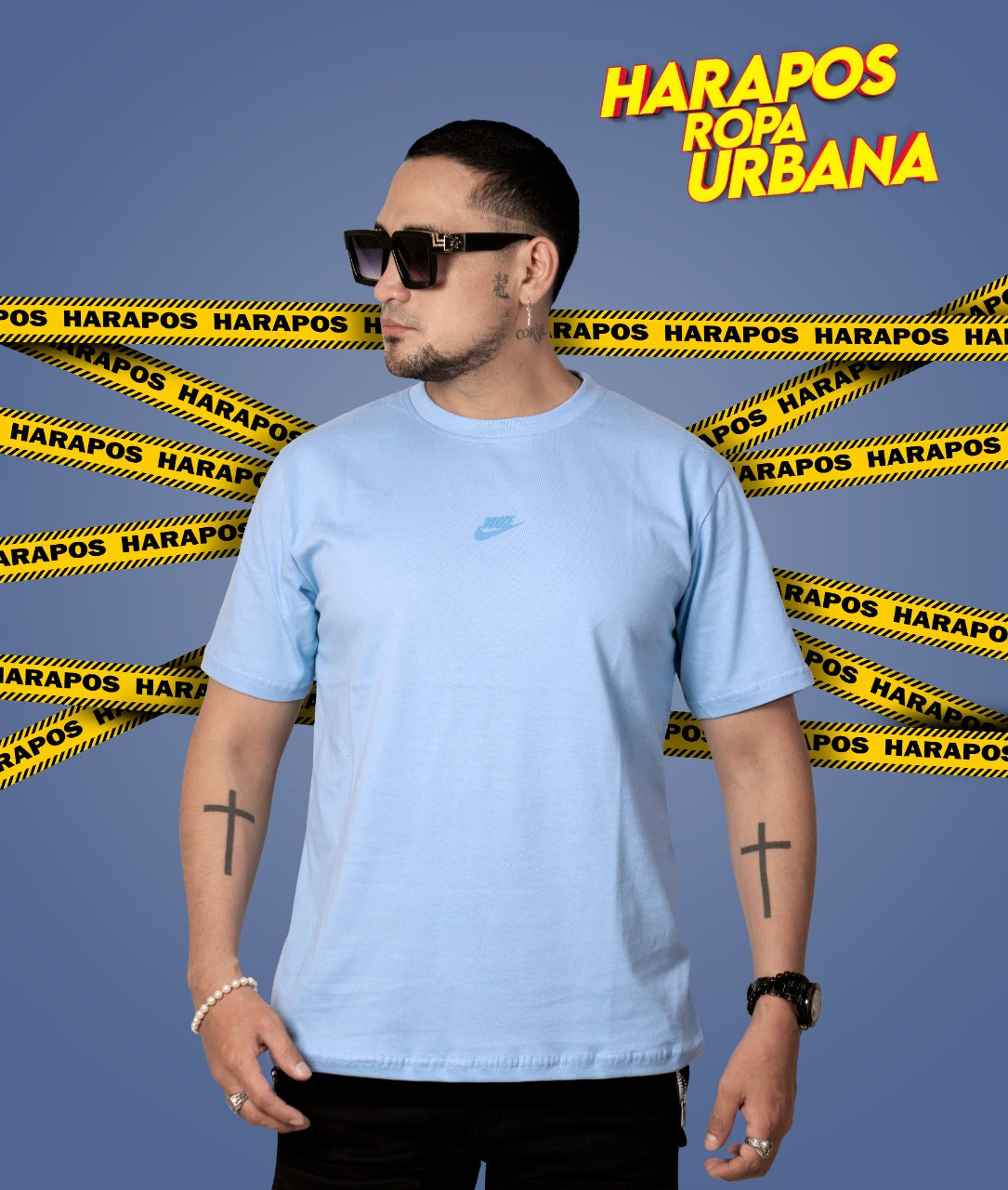 Polera nike celeste swoosh pequeño al frente